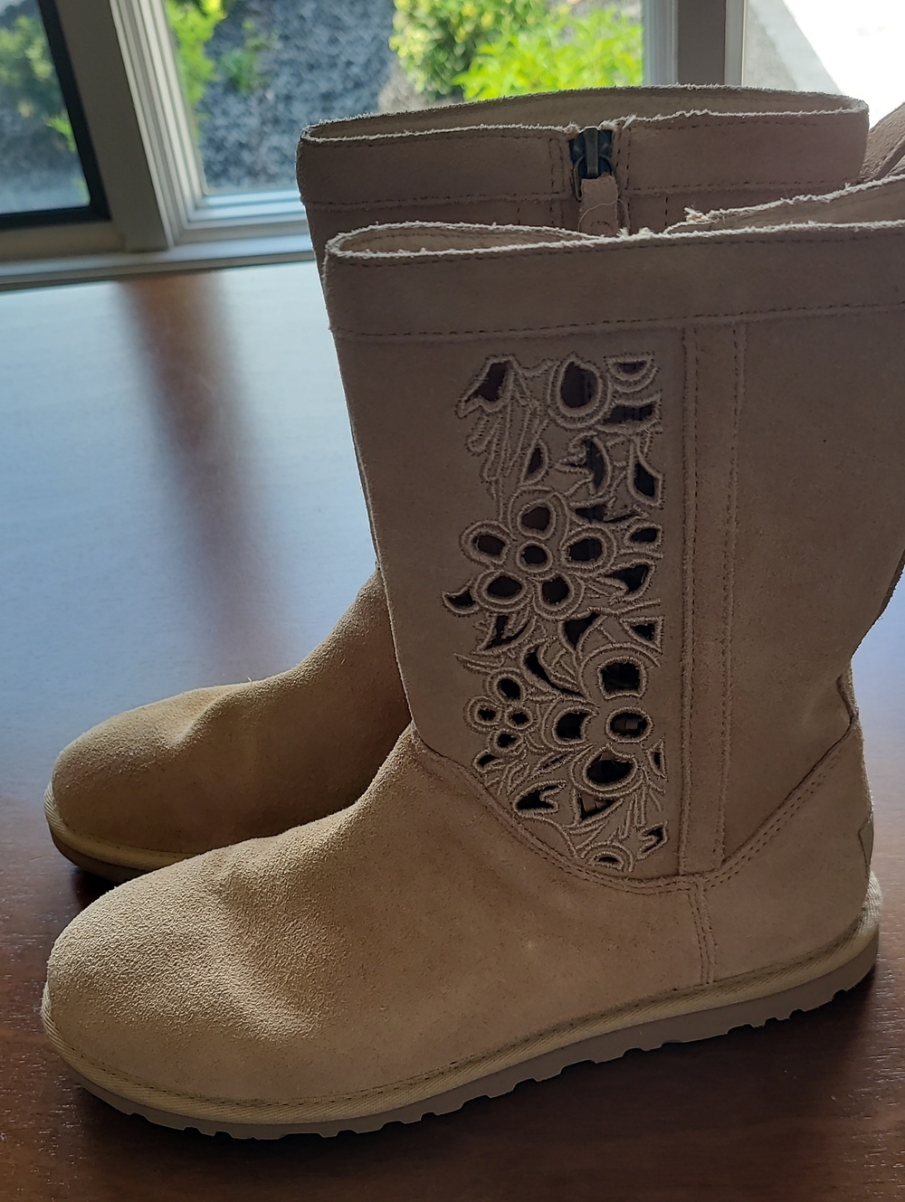 Women's Ugg Tan Suede Mid-Calf Boots with Floral Cutout